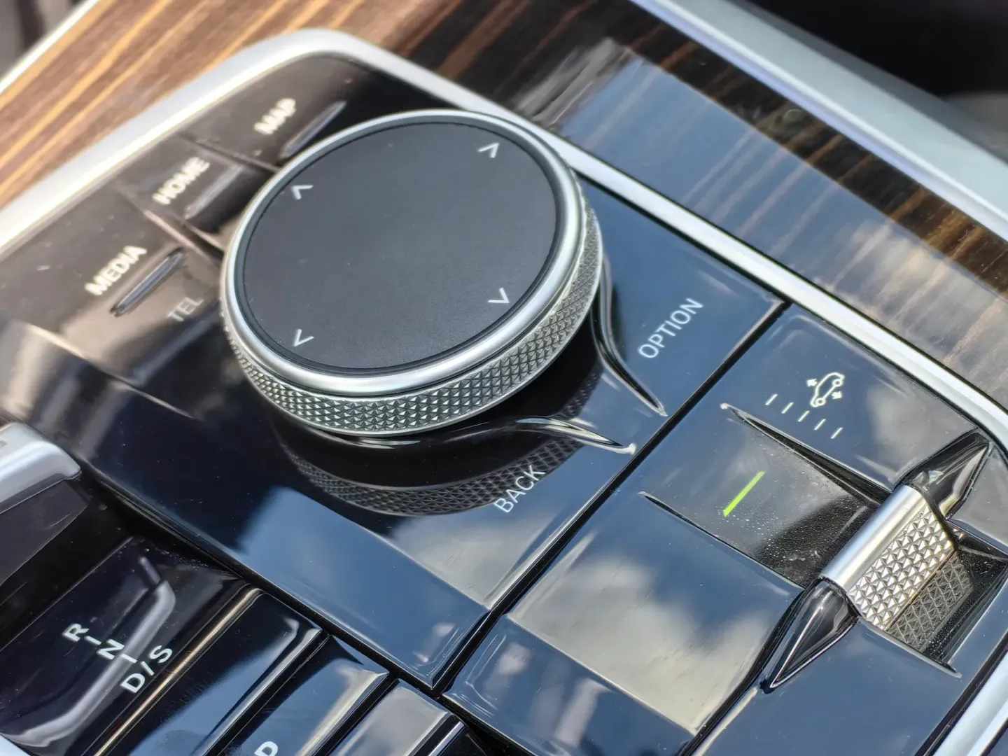 Cumpara/ Vinde online BMW X5 2023 SH, la cel mai bun pret pentru tine!