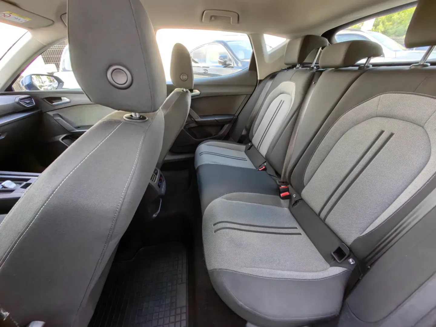 Cumpara/ Vinde online Seat Leon 2021 SH, la cel mai bun pret pentru tine!
