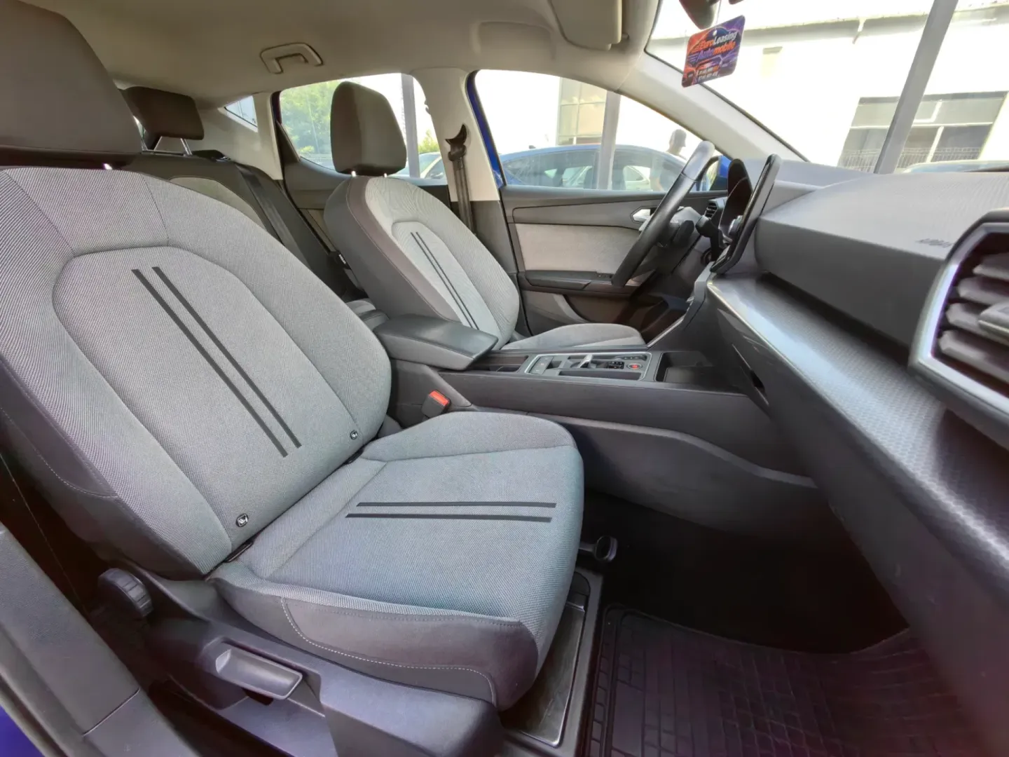 Cumpara/ Vinde online Seat Leon 2021 SH, la cel mai bun pret pentru tine!