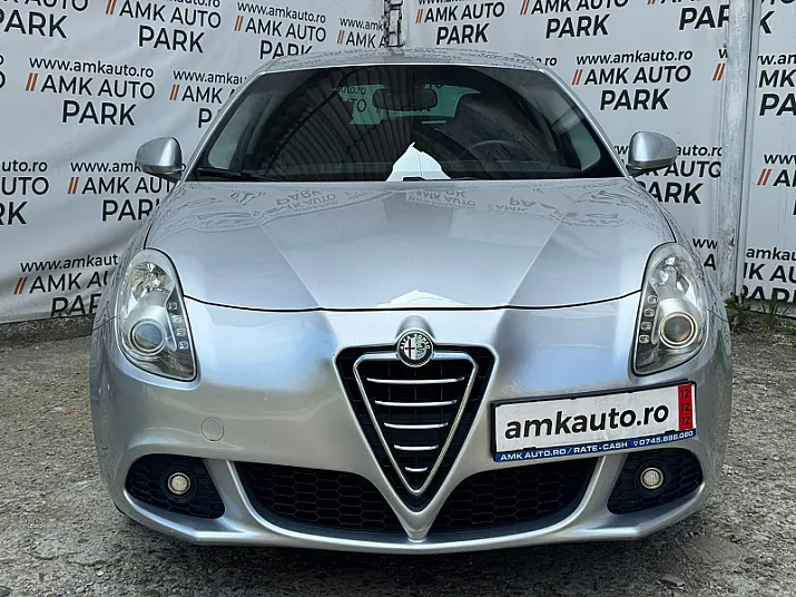 Cumpără / Vinde Alfa Romeo Giulietta 2012 SH, la cel mai bun pret pentru tine!