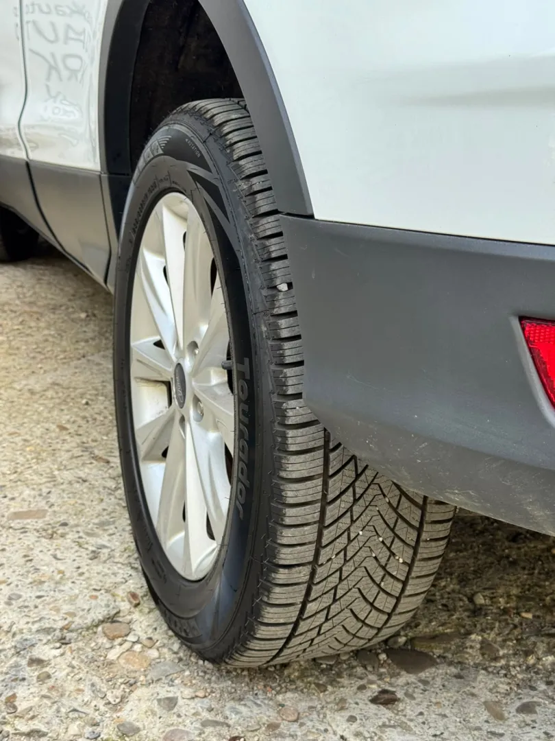 Cumpara/ Vinde online Ford Kuga 2015 SH, la cel mai bun pret pentru tine!