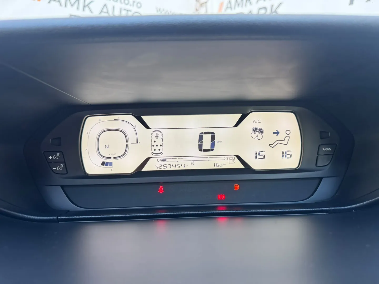 Cumpara/ Vinde online Citroen C4 2014 SH, la cel mai bun pret pentru tine!