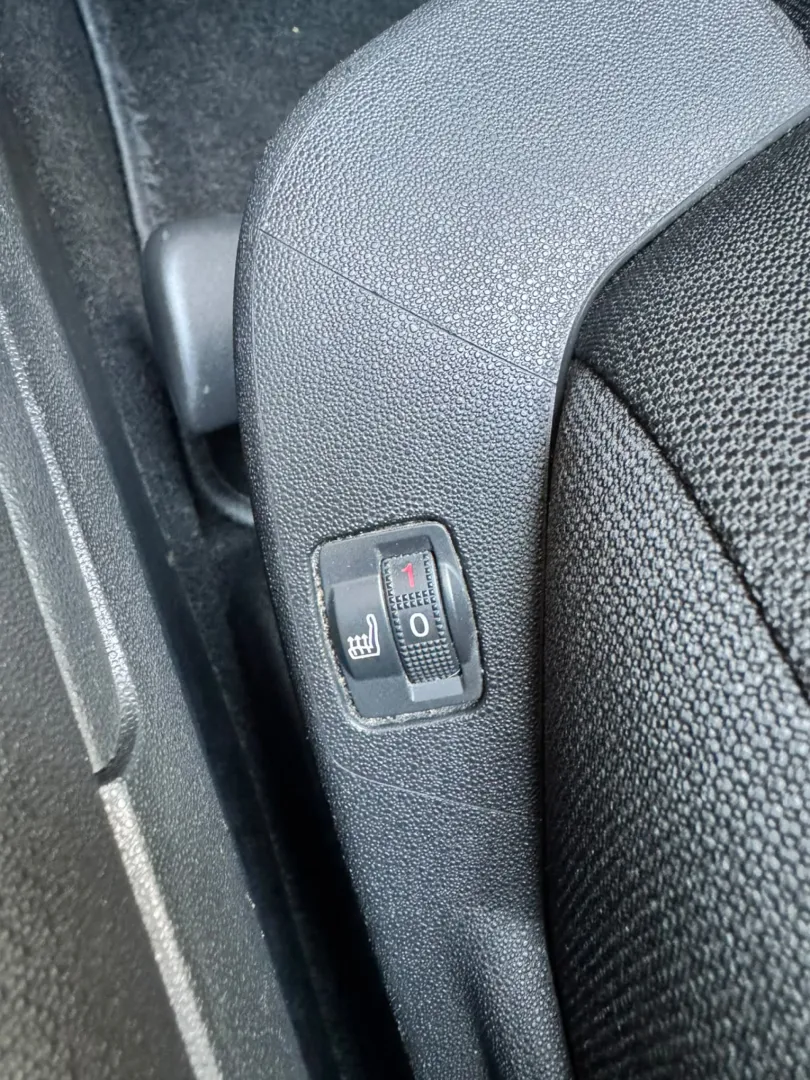 Cumpara/ Vinde online Citroen C4 2014 SH, la cel mai bun pret pentru tine!