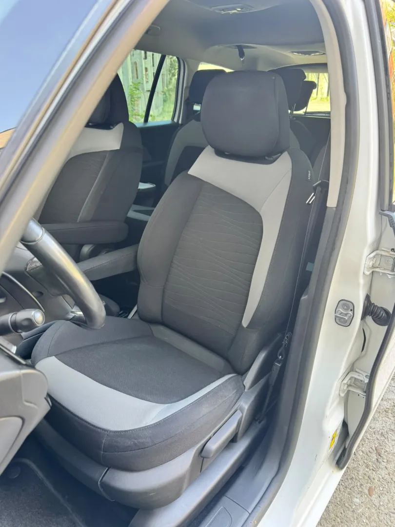 Cumpara/ Vinde online Citroen C4 2014 SH, la cel mai bun pret pentru tine!