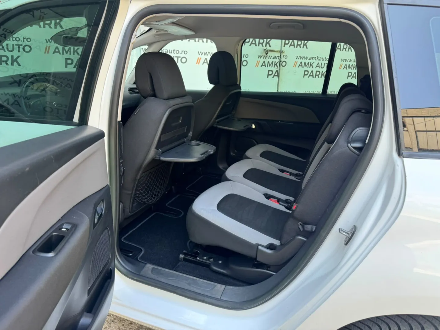 Cumpara/ Vinde online Citroen C4 2014 SH, la cel mai bun pret pentru tine!