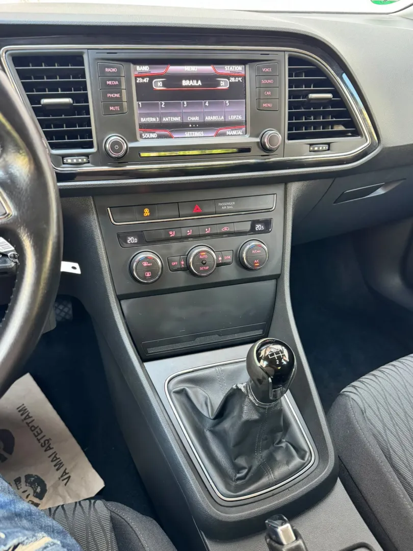 Cumpara/ Vinde online Seat Leon 2013 SH, la cel mai bun pret pentru tine!
