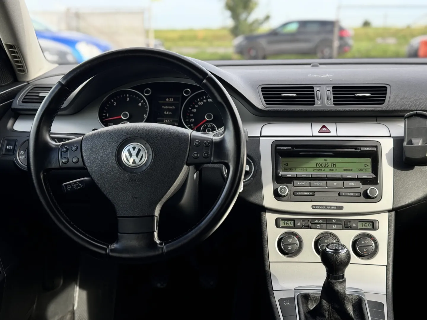 Cumpara/ Vinde online Volkswagen Passat 2009 SH, la cel mai bun pret pentru tine!