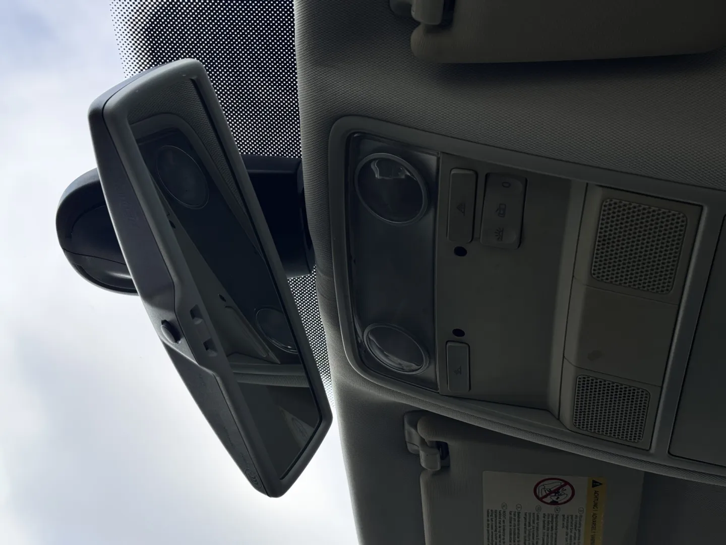 Cumpara/ Vinde online Volkswagen Passat 2009 SH, la cel mai bun pret pentru tine!