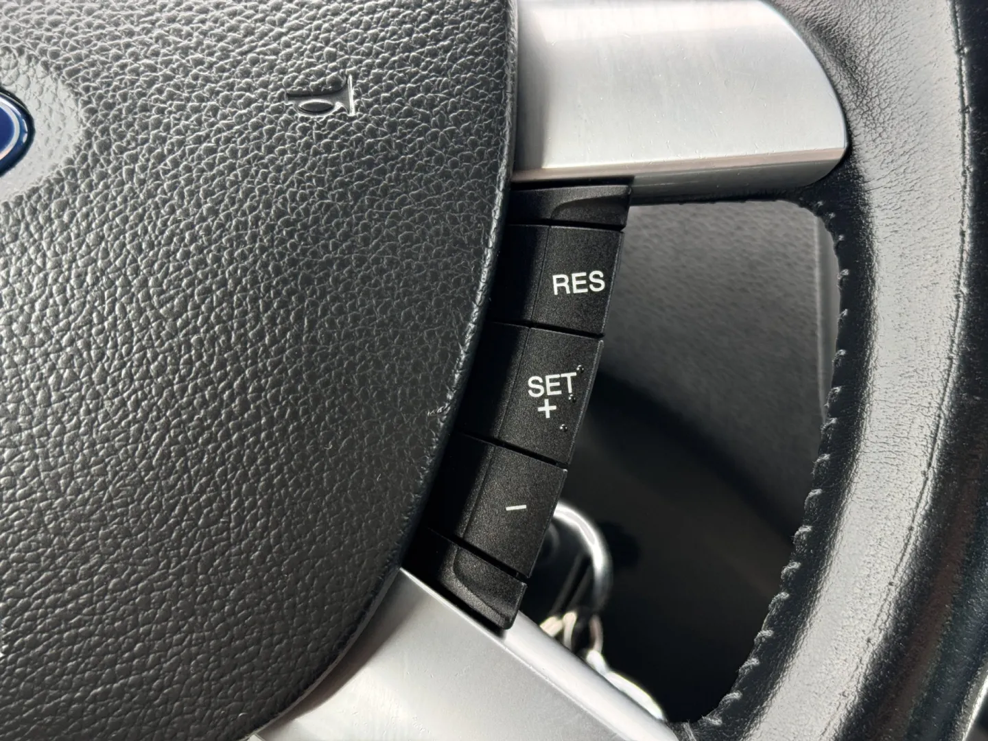 Cumpara/ Vinde online Ford C-Max 2005 SH, la cel mai bun pret pentru tine!