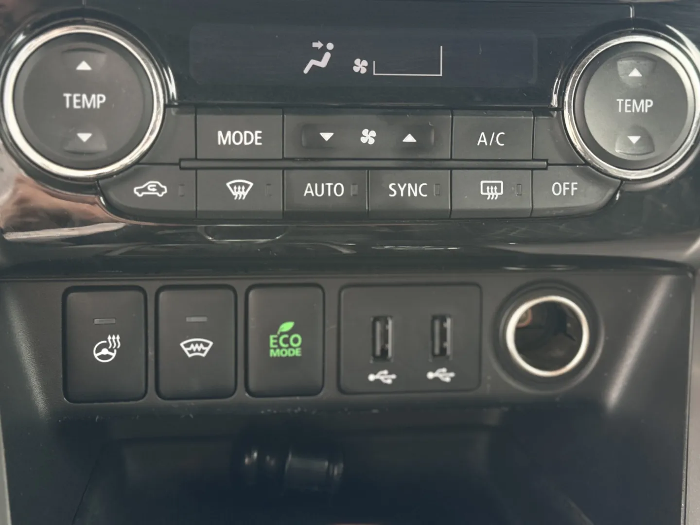 Cumpara/ Vinde online Mitsubishi Eclipse Cross 2019 SH, la cel mai bun pret pentru tine!