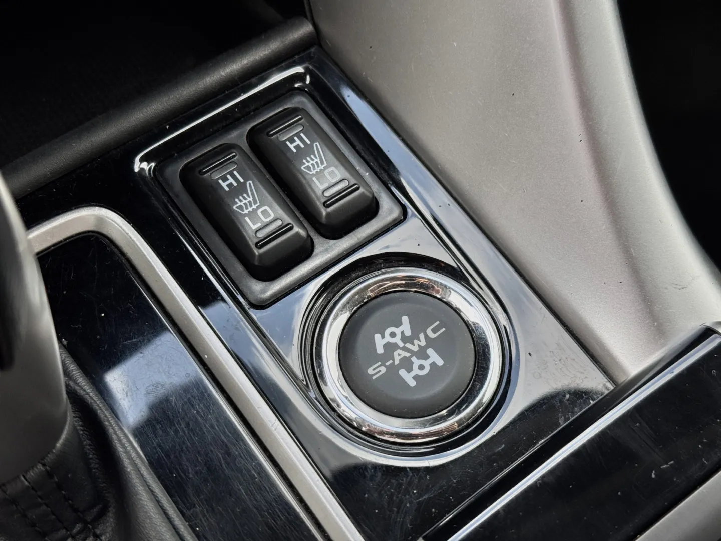 Cumpara/ Vinde online Mitsubishi Eclipse Cross 2019 SH, la cel mai bun pret pentru tine!