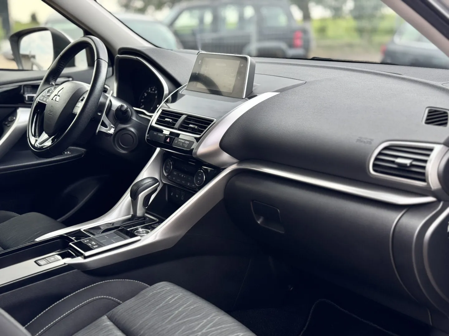 Cumpara/ Vinde online Mitsubishi Eclipse Cross 2019 SH, la cel mai bun pret pentru tine!