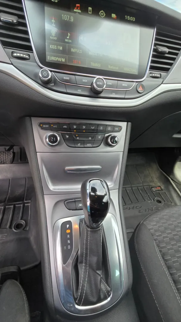 Cumpara/ Vinde online Opel Astra 2017 SH, la cel mai bun pret pentru tine!