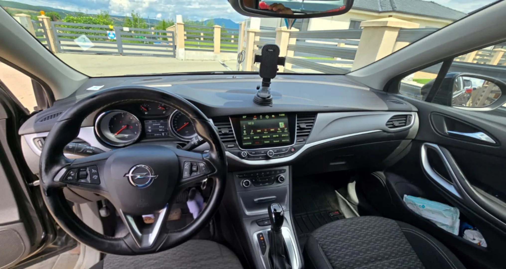 Cumpara/ Vinde online Opel Astra 2017 SH, la cel mai bun pret pentru tine!