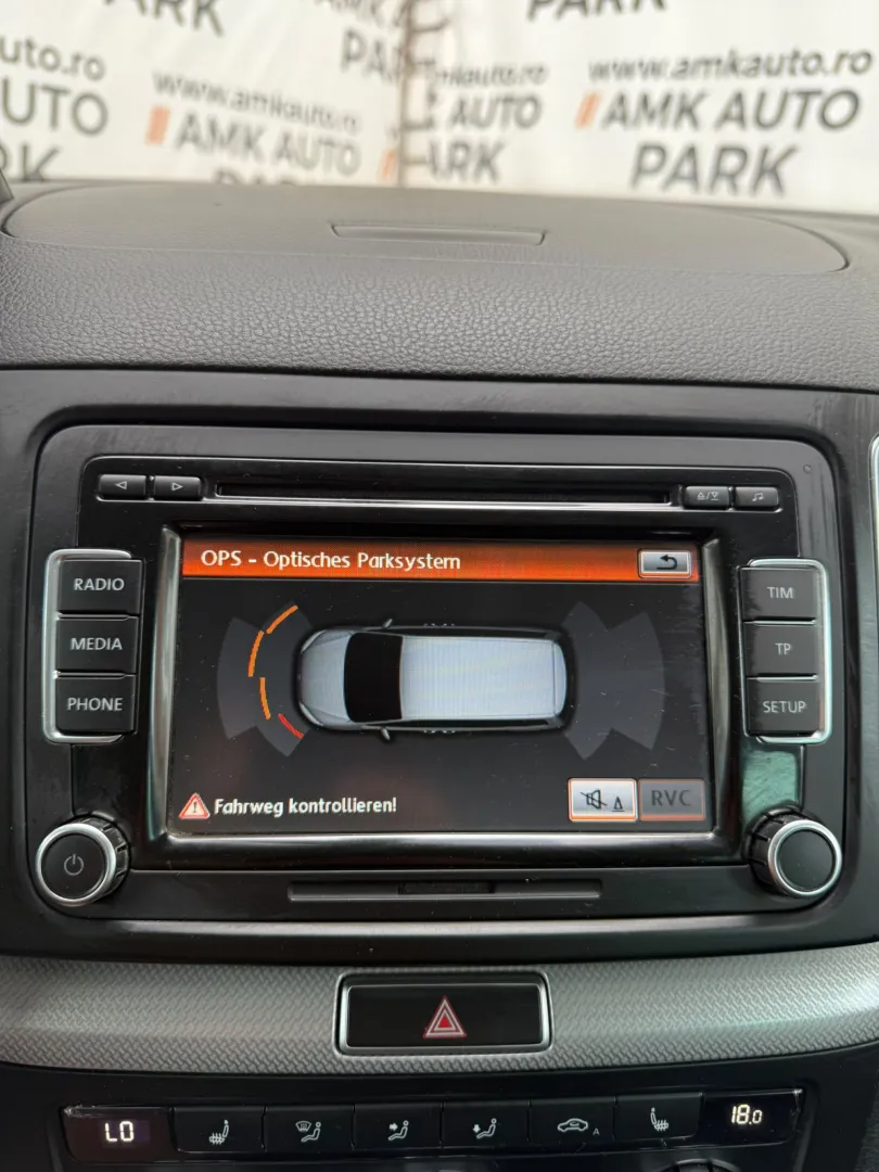 Cumpara/ Vinde online Volkswagen Sharan 2012 SH, la cel mai bun pret pentru tine!