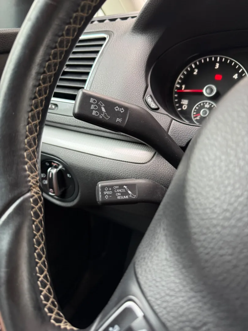 Cumpara/ Vinde online Volkswagen Sharan 2012 SH, la cel mai bun pret pentru tine!