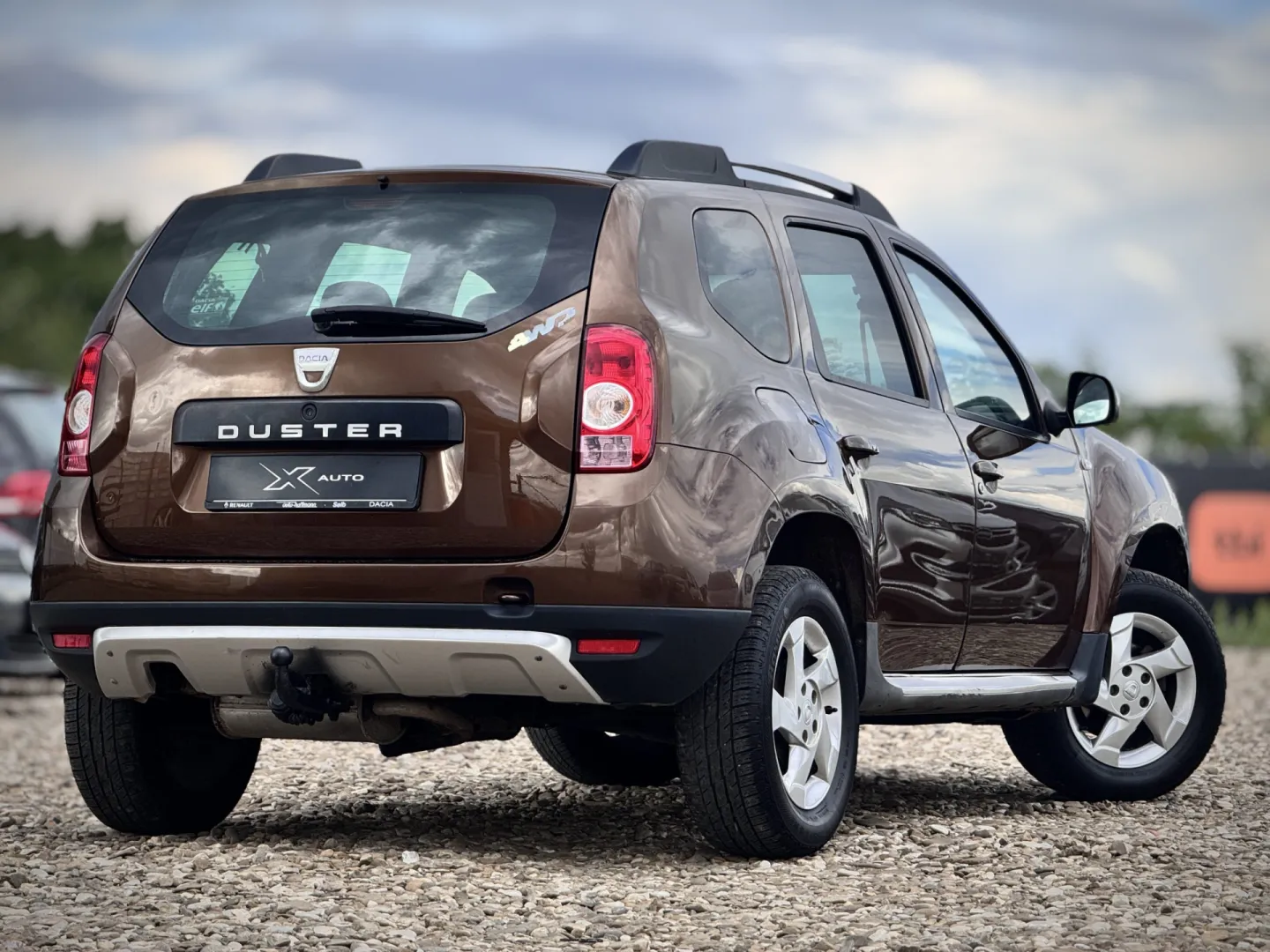Cumpara/ Vinde online Dacia Duster 2011 SH, la cel mai bun pret pentru tine!
