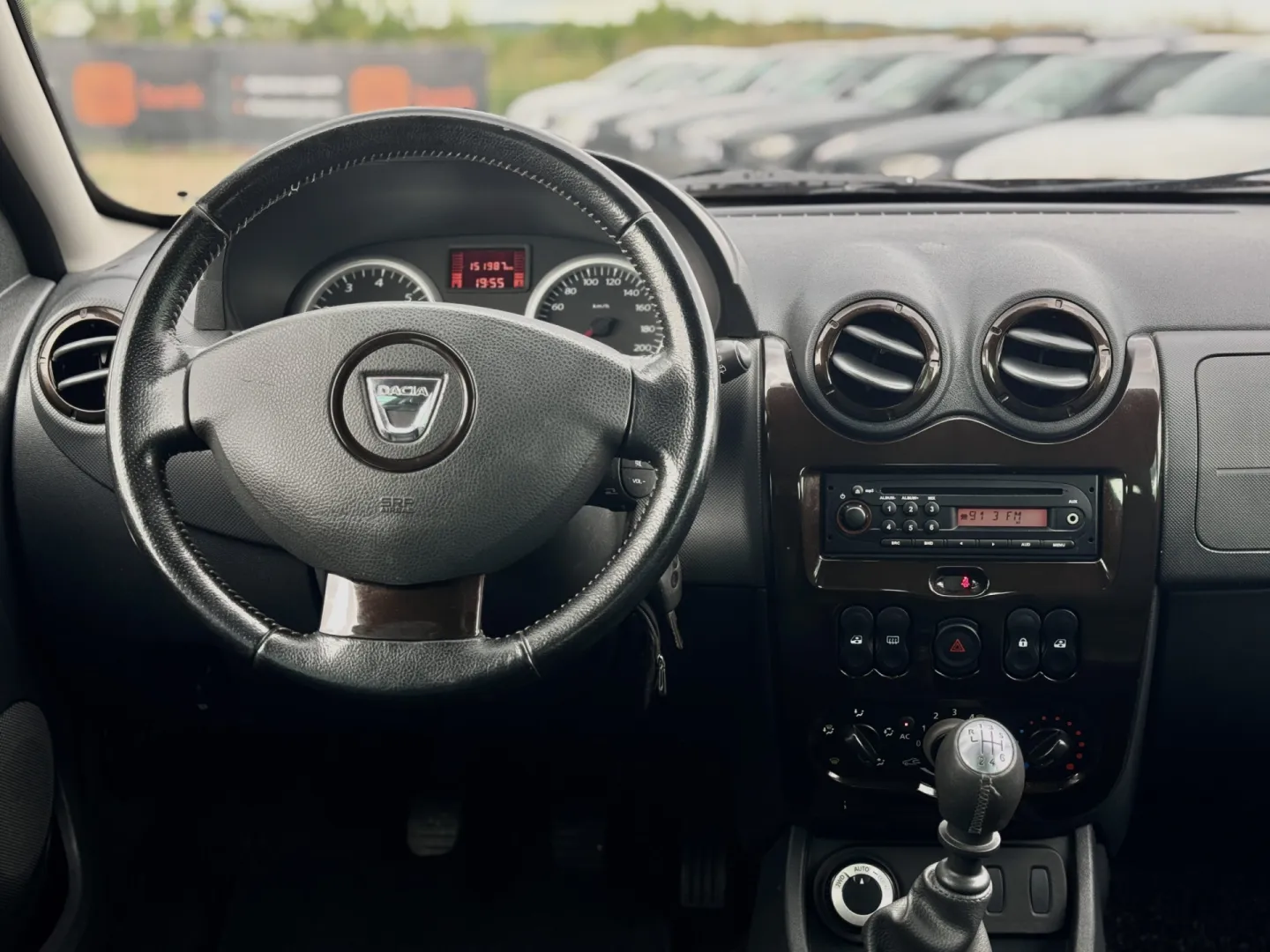 Cumpara/ Vinde online Dacia Duster 2011 SH, la cel mai bun pret pentru tine!