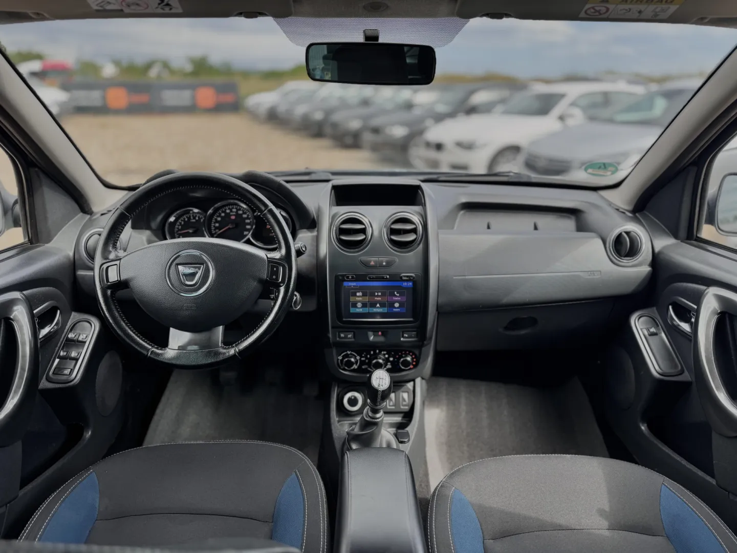Cumpara/ Vinde online Dacia Duster 2015 SH, la cel mai bun pret pentru tine!