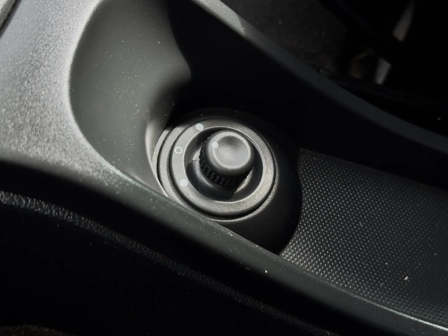 Cumpara/ Vinde online Dacia Duster 2015 SH, la cel mai bun pret pentru tine!