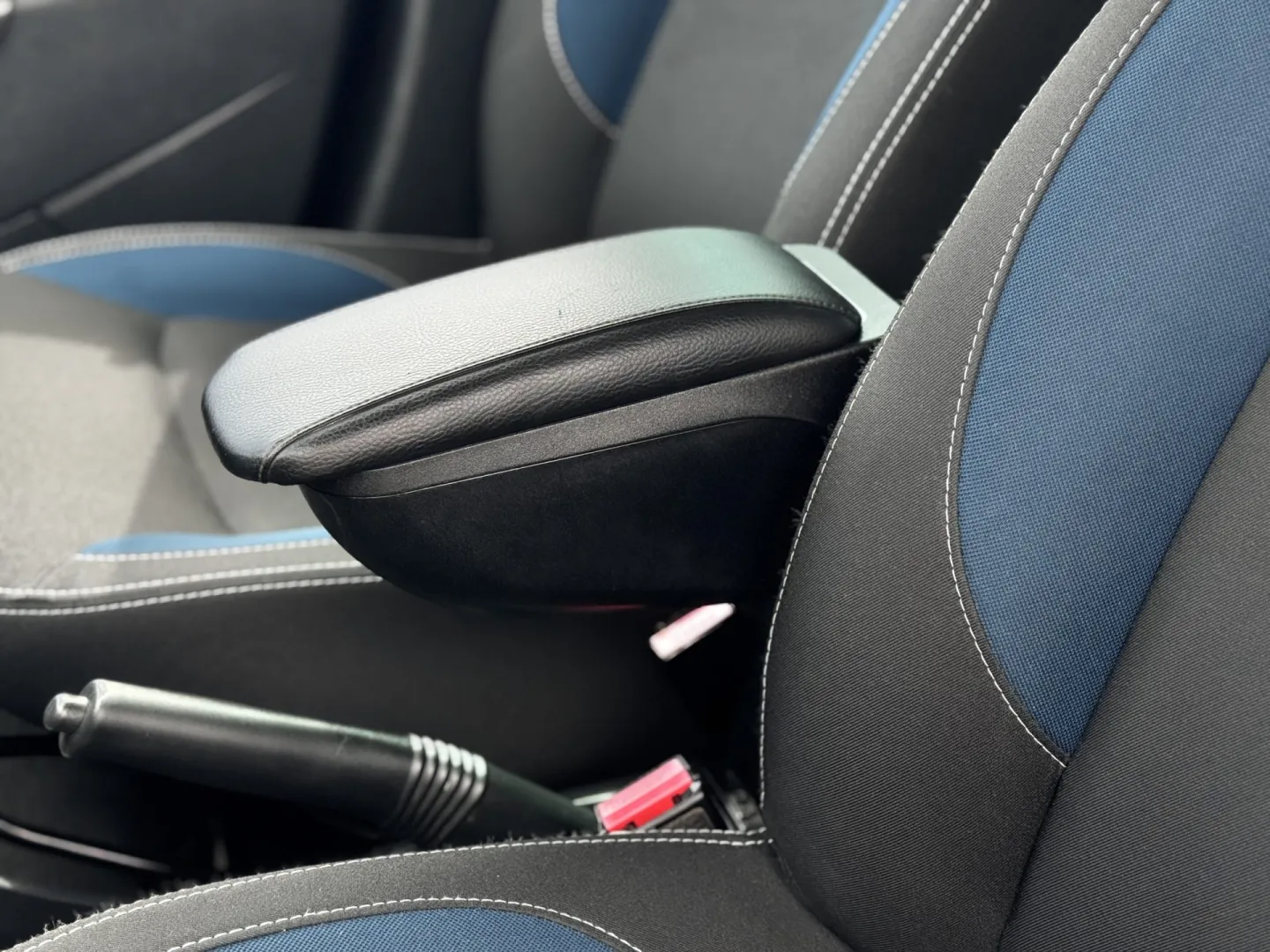Cumpara/ Vinde online Dacia Duster 2015 SH, la cel mai bun pret pentru tine!