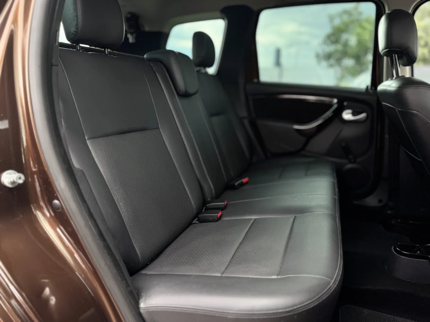 Cumpara/ Vinde online Dacia Duster 2011 SH, la cel mai bun pret pentru tine!
