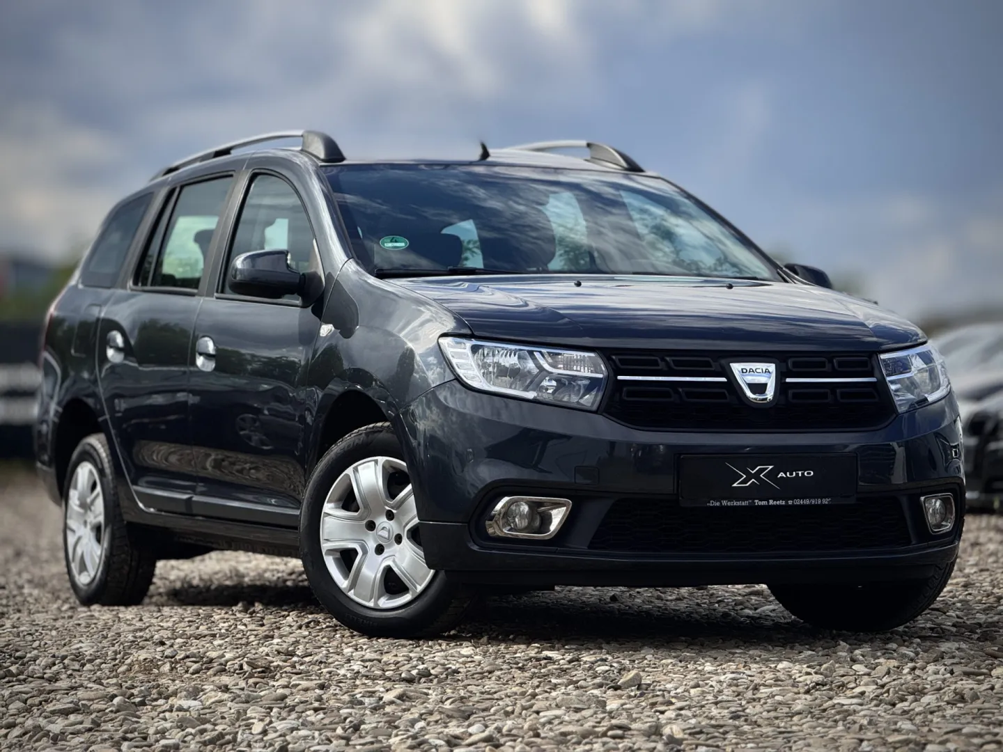 Cumpara/ Vinde online Dacia Logan 2017 SH, la cel mai bun pret pentru tine!