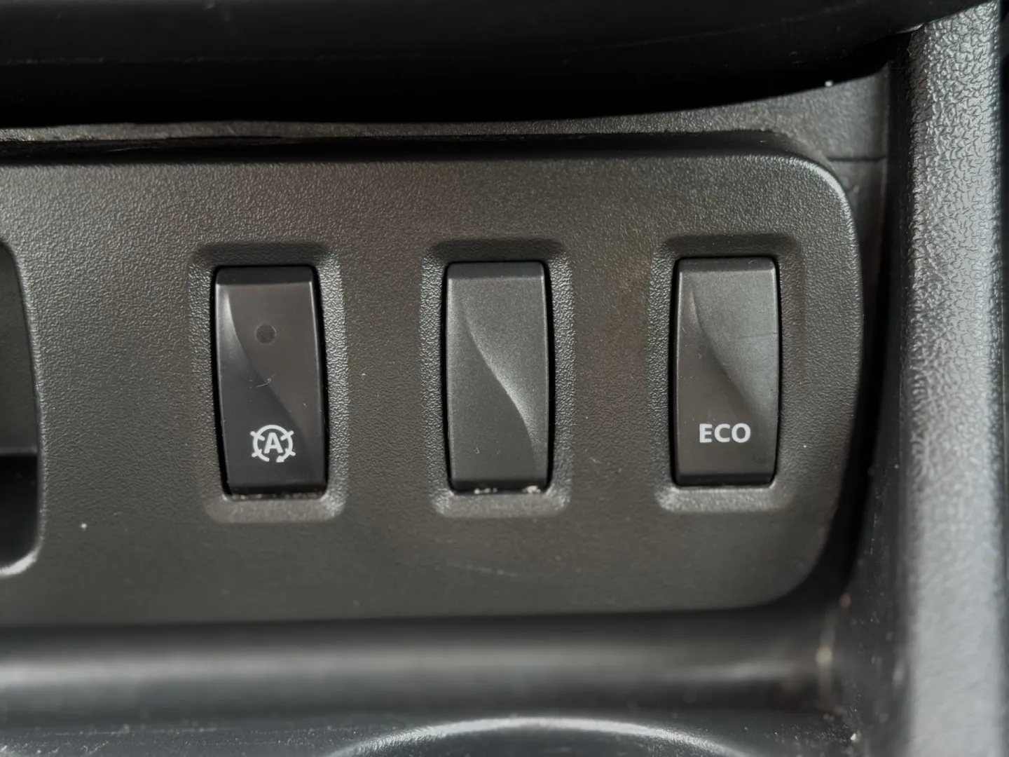 Cumpara/ Vinde online Dacia Duster 2015 SH, la cel mai bun pret pentru tine!