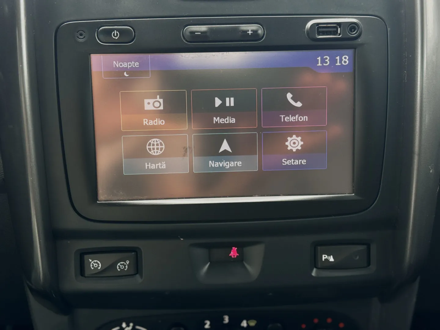 Cumpara/ Vinde online Dacia Duster 2015 SH, la cel mai bun pret pentru tine!