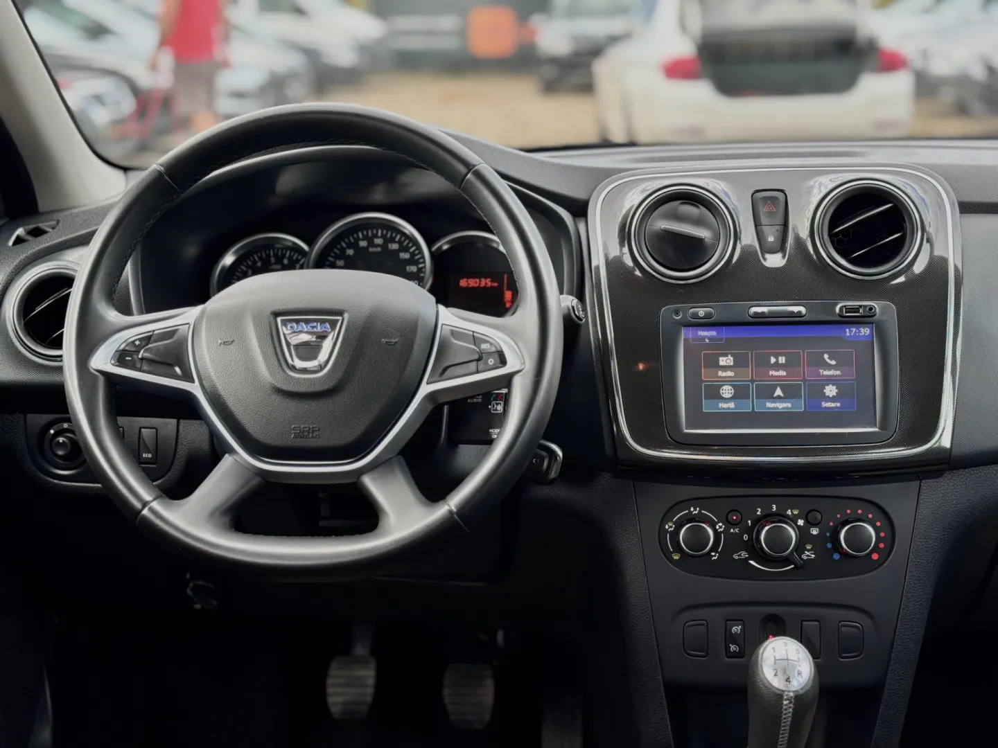 Cumpara/ Vinde online Dacia Logan 2017 SH, la cel mai bun pret pentru tine!