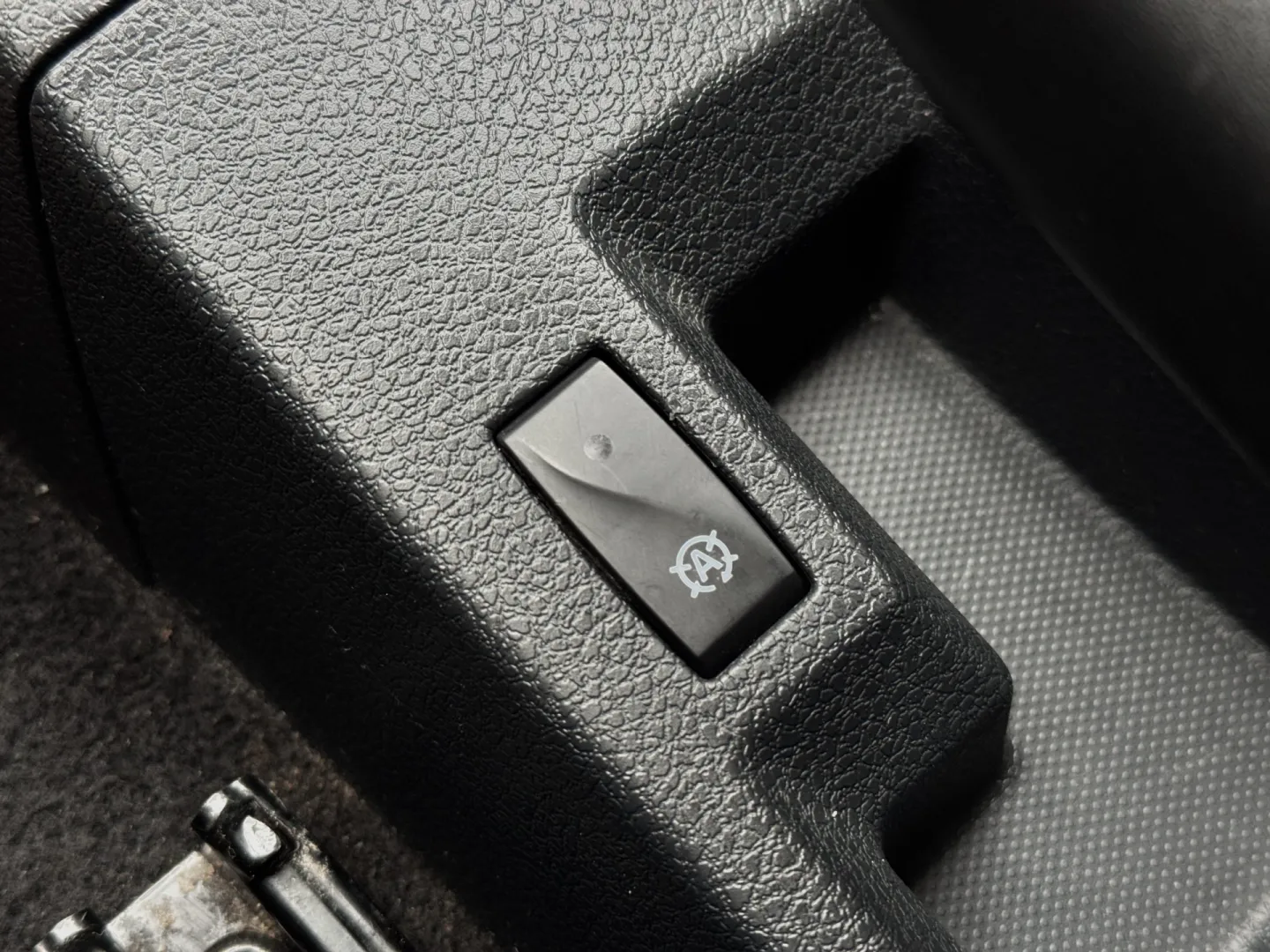 Cumpara/ Vinde online Dacia Logan 2017 SH, la cel mai bun pret pentru tine!