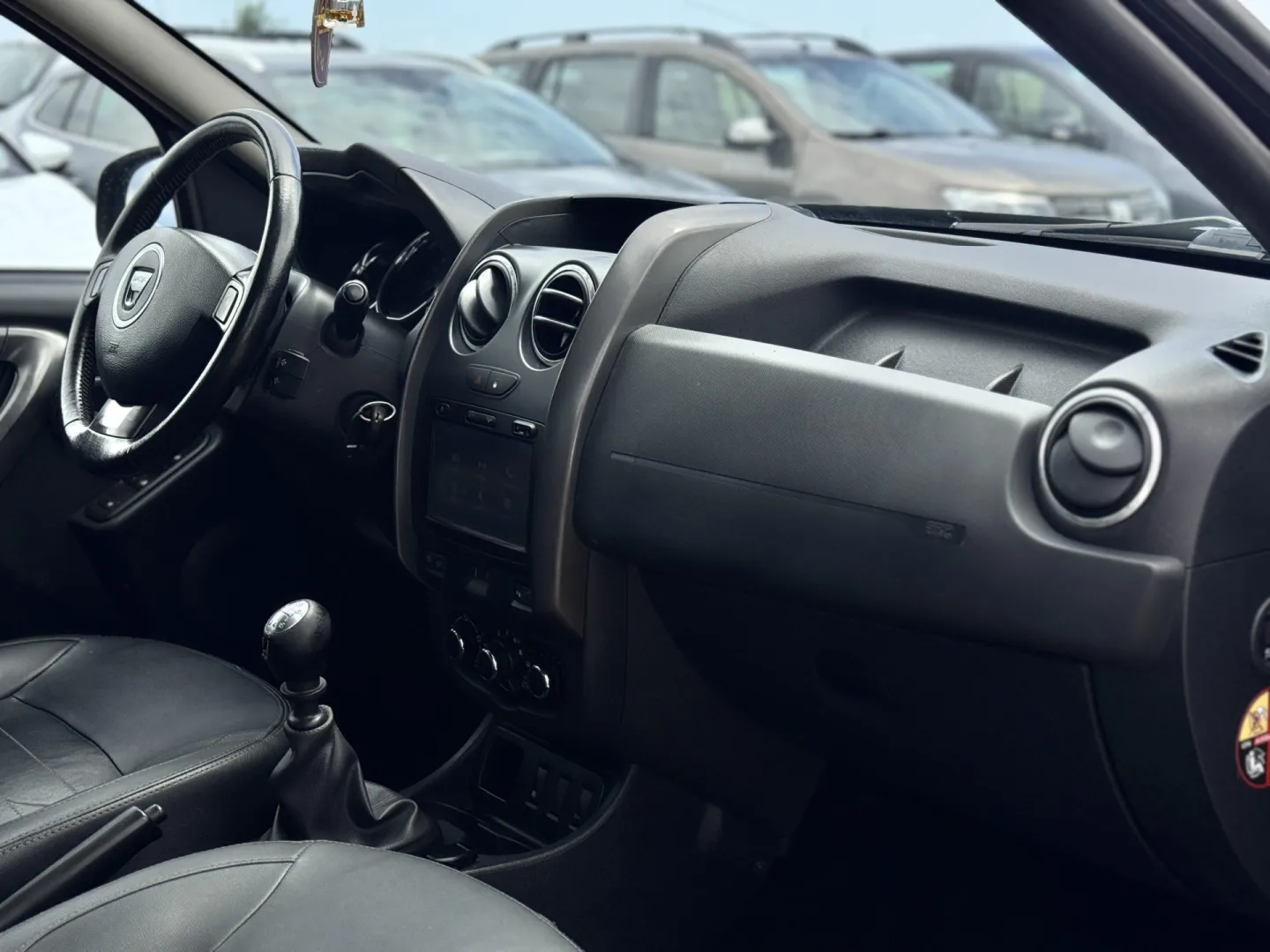 Cumpara/ Vinde online Dacia Duster 2015 SH, la cel mai bun pret pentru tine!