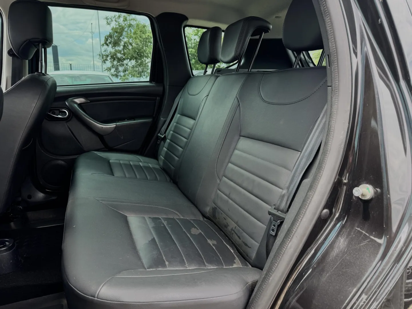 Cumpara/ Vinde online Dacia Duster 2015 SH, la cel mai bun pret pentru tine!