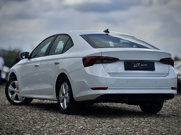 Cumpără / Vinde Skoda Octavia 2023 SH, la cel mai bun pret pentru tine!