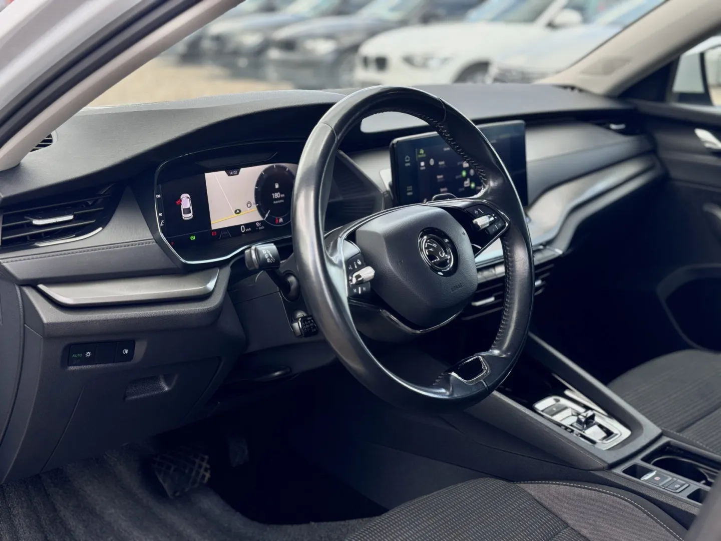 Cumpara/ Vinde online Skoda Octavia 2023 SH, la cel mai bun pret pentru tine!