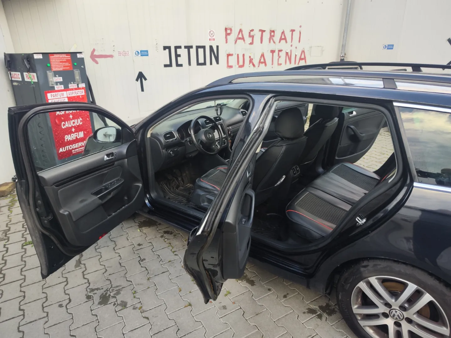 Cumpara/ Vinde online Volkswagen Golf 2011 SH, la cel mai bun pret pentru tine!