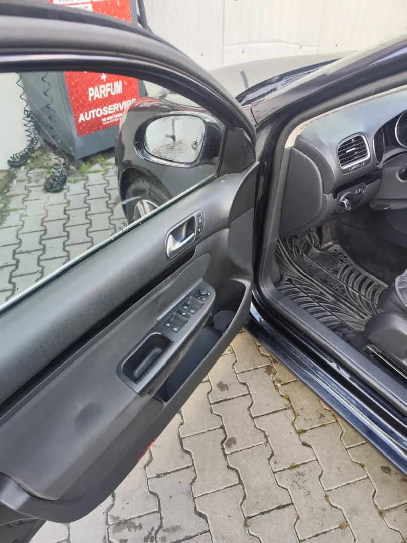 Cumpara/ Vinde online Volkswagen Golf 2011 SH, la cel mai bun pret pentru tine!