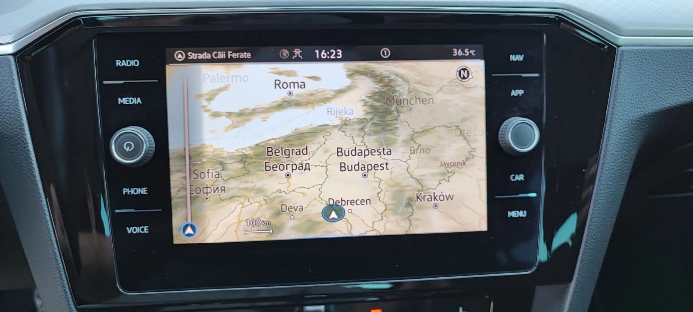 Cumpara/ Vinde online Volkswagen Passat 2021 SH, la cel mai bun pret pentru tine!