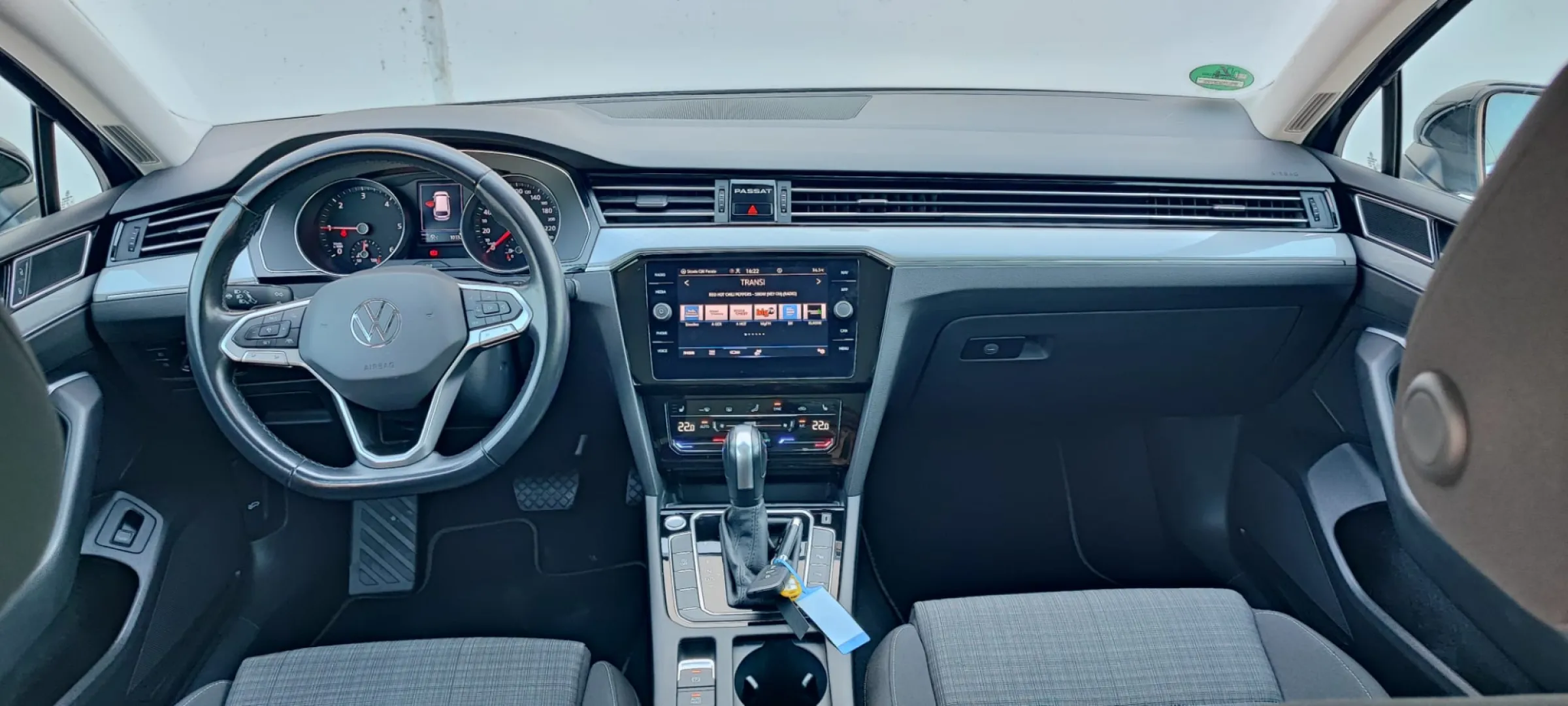 Cumpara/ Vinde online Volkswagen Passat 2021 SH, la cel mai bun pret pentru tine!