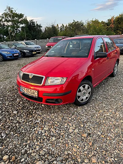 Cumpără / Vinde Skoda Fabia 2004 SH, la cel mai bun pret pentru tine!