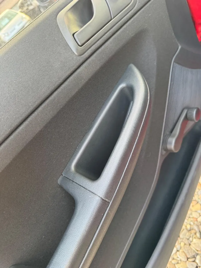 Cumpara/ Vinde online Skoda Fabia 2004 SH, la cel mai bun pret pentru tine!