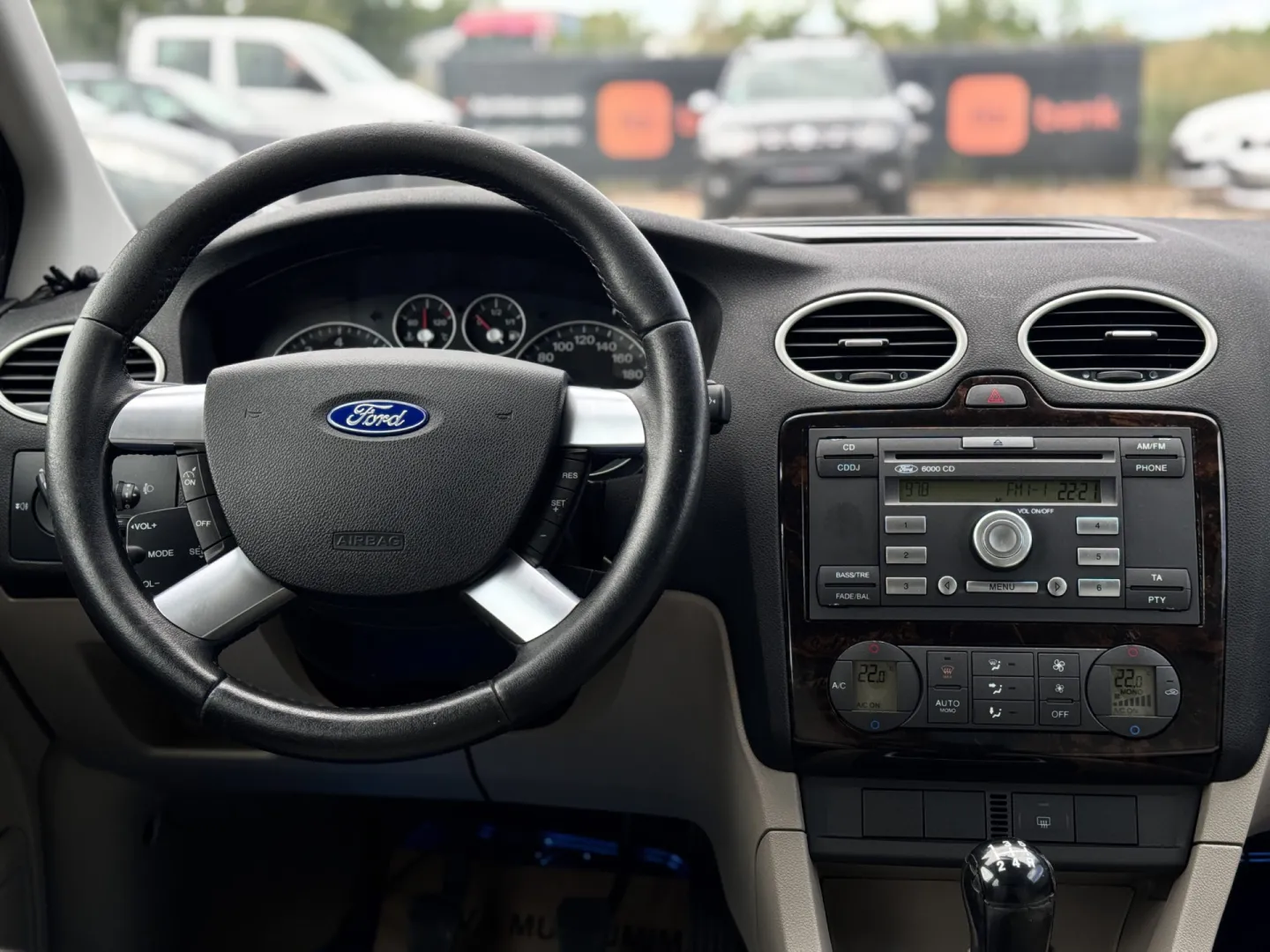 Cumpara/ Vinde online Ford Focus 2005 SH, la cel mai bun pret pentru tine!
