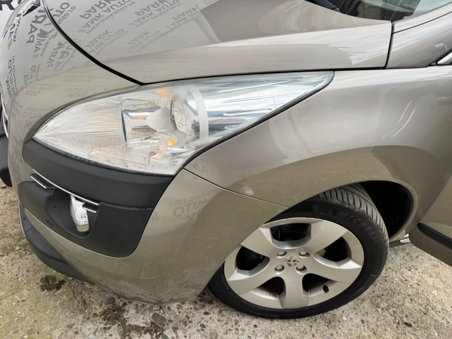 Cumpara/ Vinde online Peugeot 3008 2012 SH, la cel mai bun pret pentru tine!