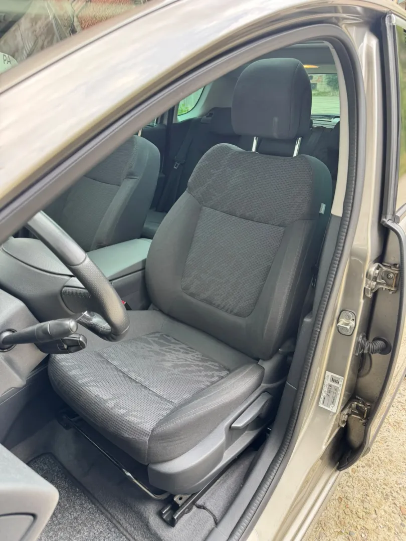 Cumpara/ Vinde online Peugeot 3008 2012 SH, la cel mai bun pret pentru tine!