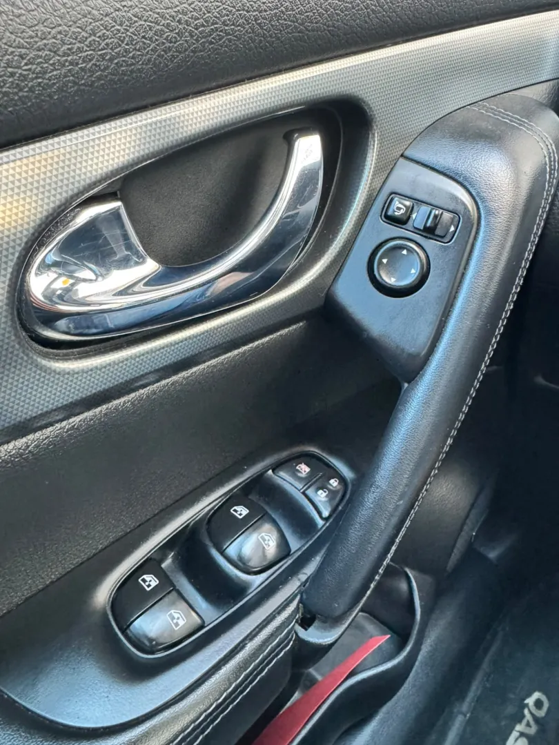 Cumpara/ Vinde online Nissan Qashqai 2017 SH, la cel mai bun pret pentru tine!