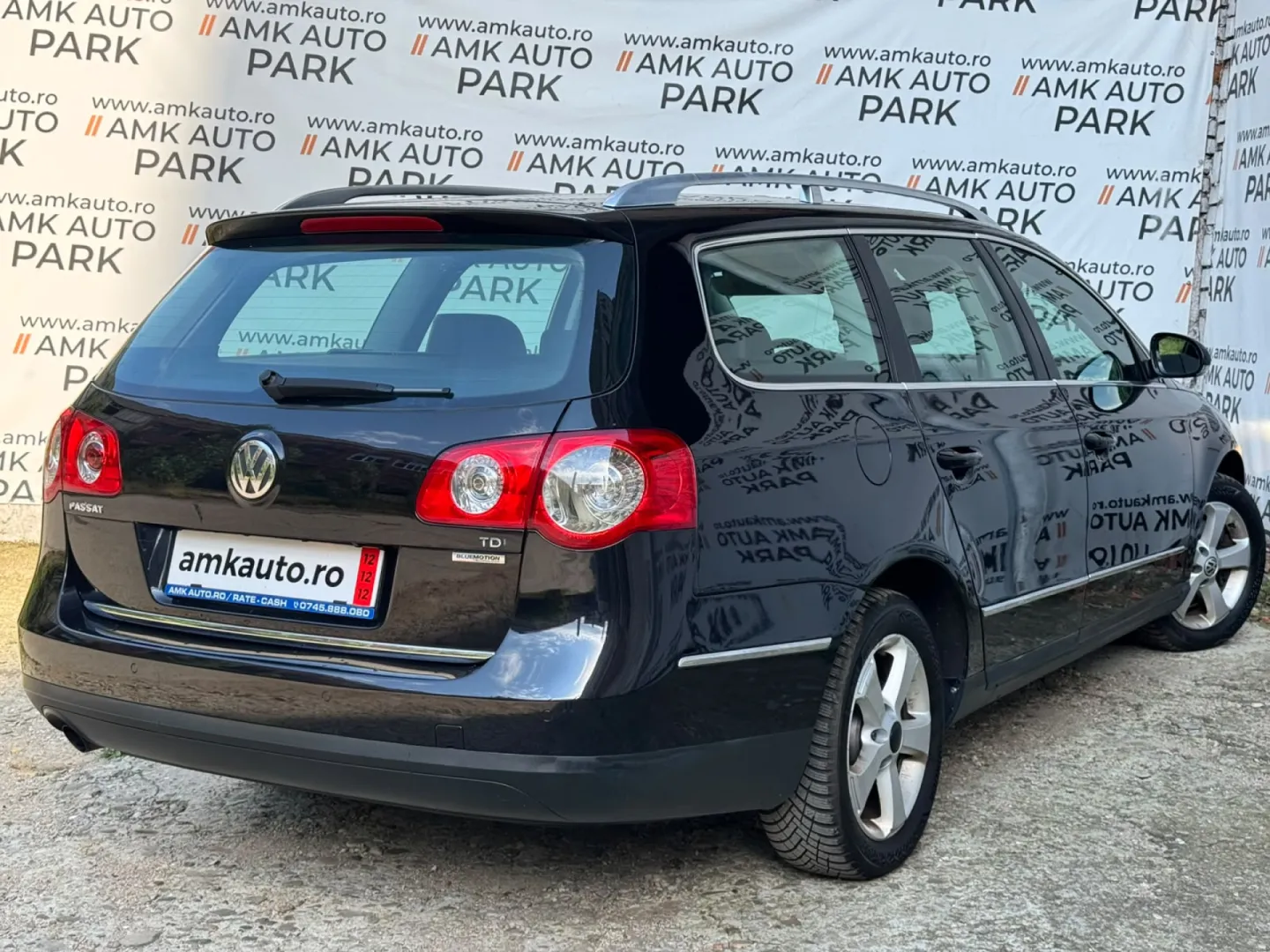 Cumpara/ Vinde online Volkswagen Passat 2010 SH, la cel mai bun pret pentru tine!