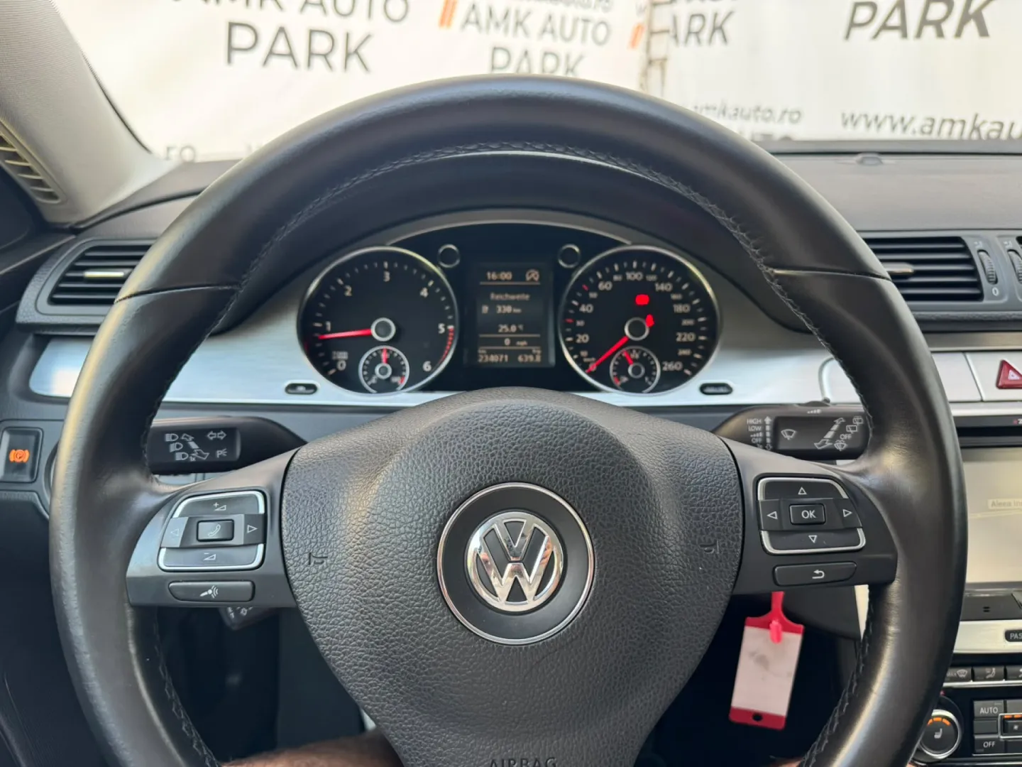 Cumpara/ Vinde online Volkswagen Passat 2010 SH, la cel mai bun pret pentru tine!