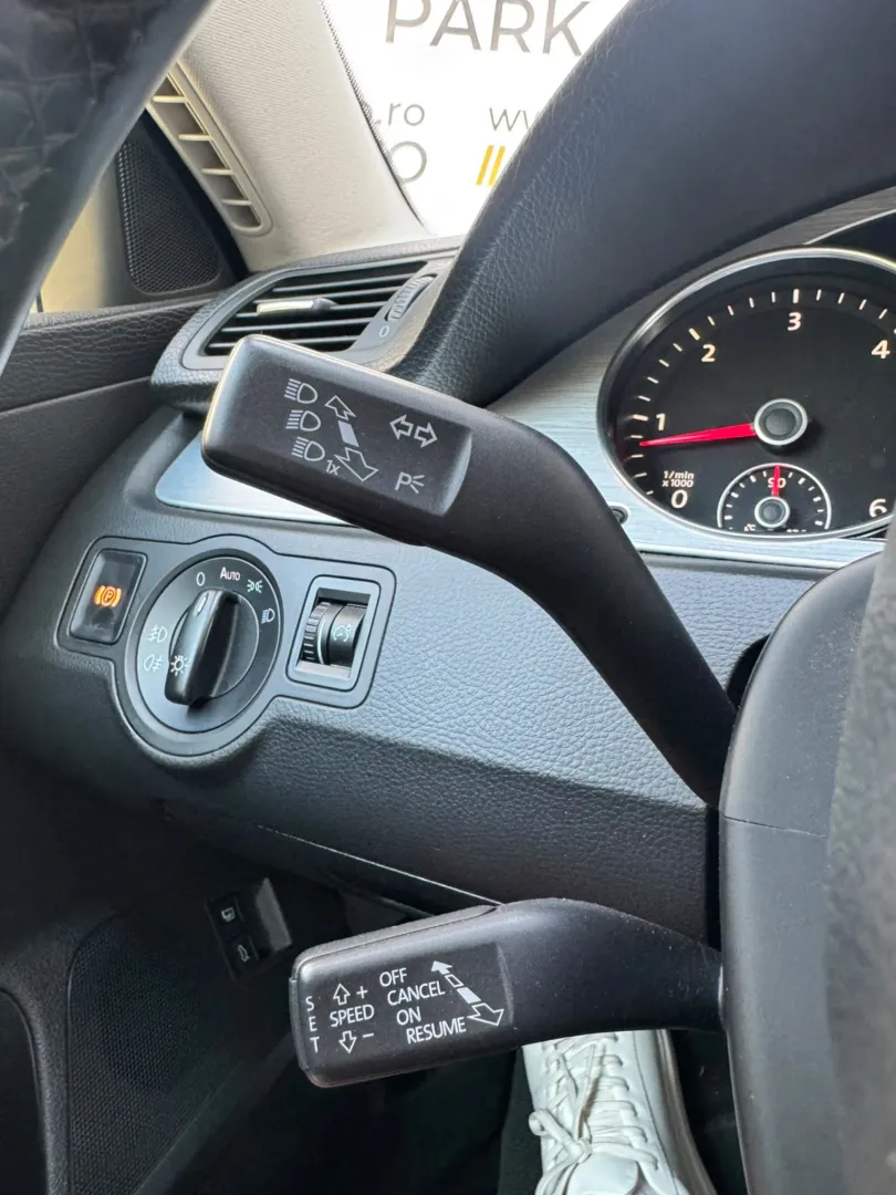 Cumpara/ Vinde online Volkswagen Passat 2010 SH, la cel mai bun pret pentru tine!