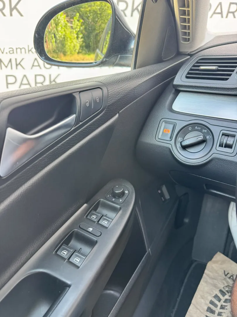 Cumpara/ Vinde online Volkswagen Passat 2010 SH, la cel mai bun pret pentru tine!