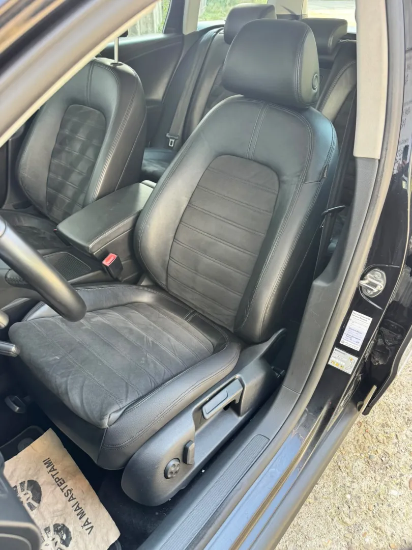 Cumpara/ Vinde online Volkswagen Passat 2010 SH, la cel mai bun pret pentru tine!